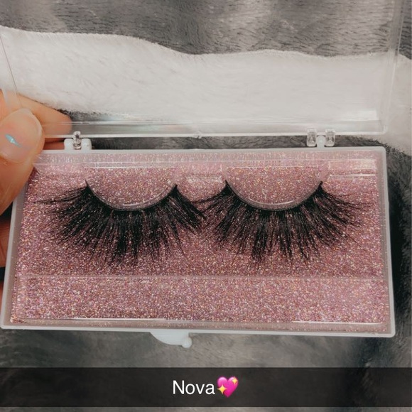 Faux mink lashes - Picture 2 of 8